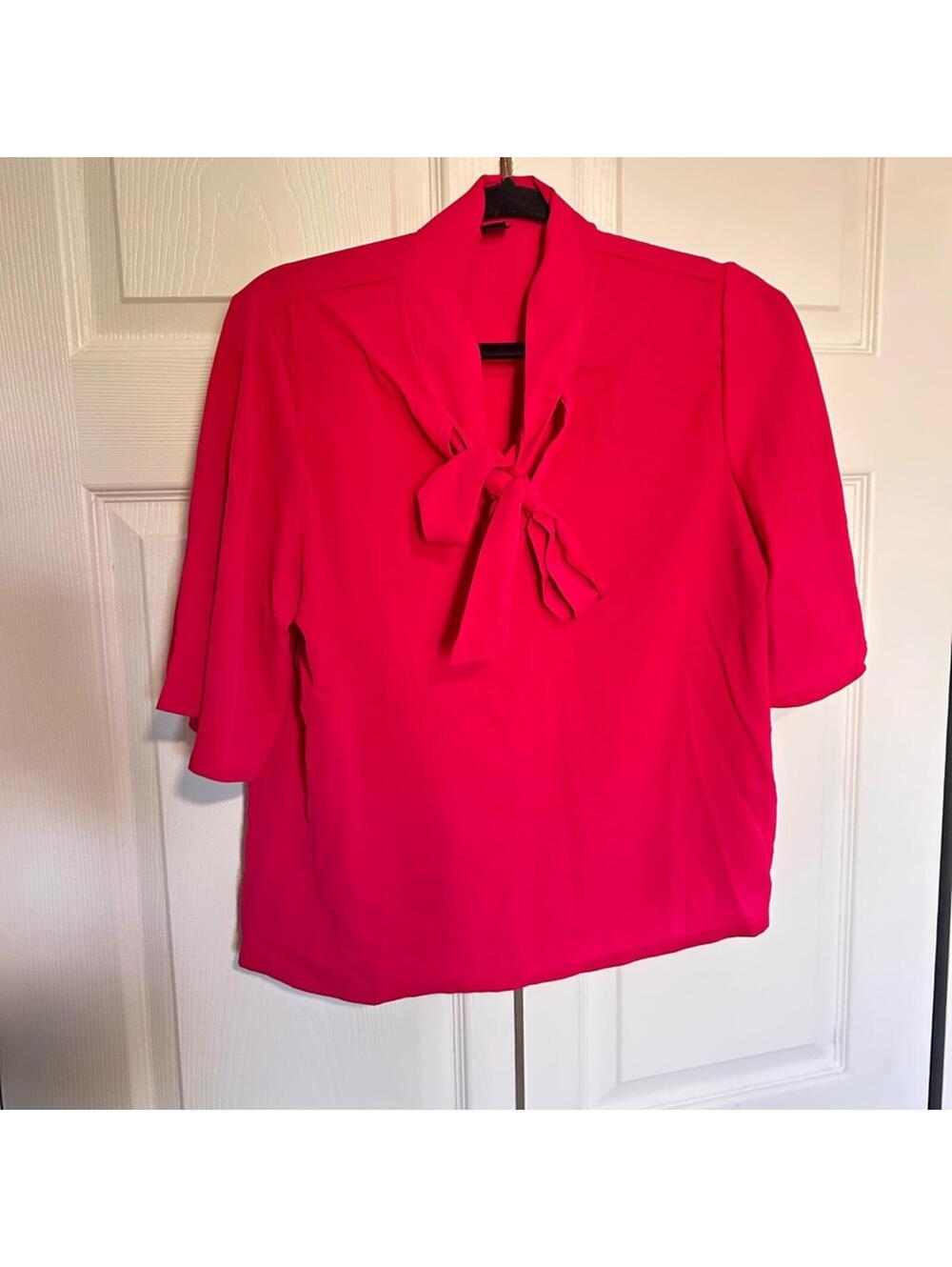 Elegant Pink Women's Top
